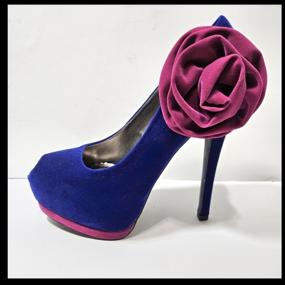 Qupid Blue/Dark Pink Velvet Peeptoe Platform Stilettos Sz 7.5 - Picture 1 of 8